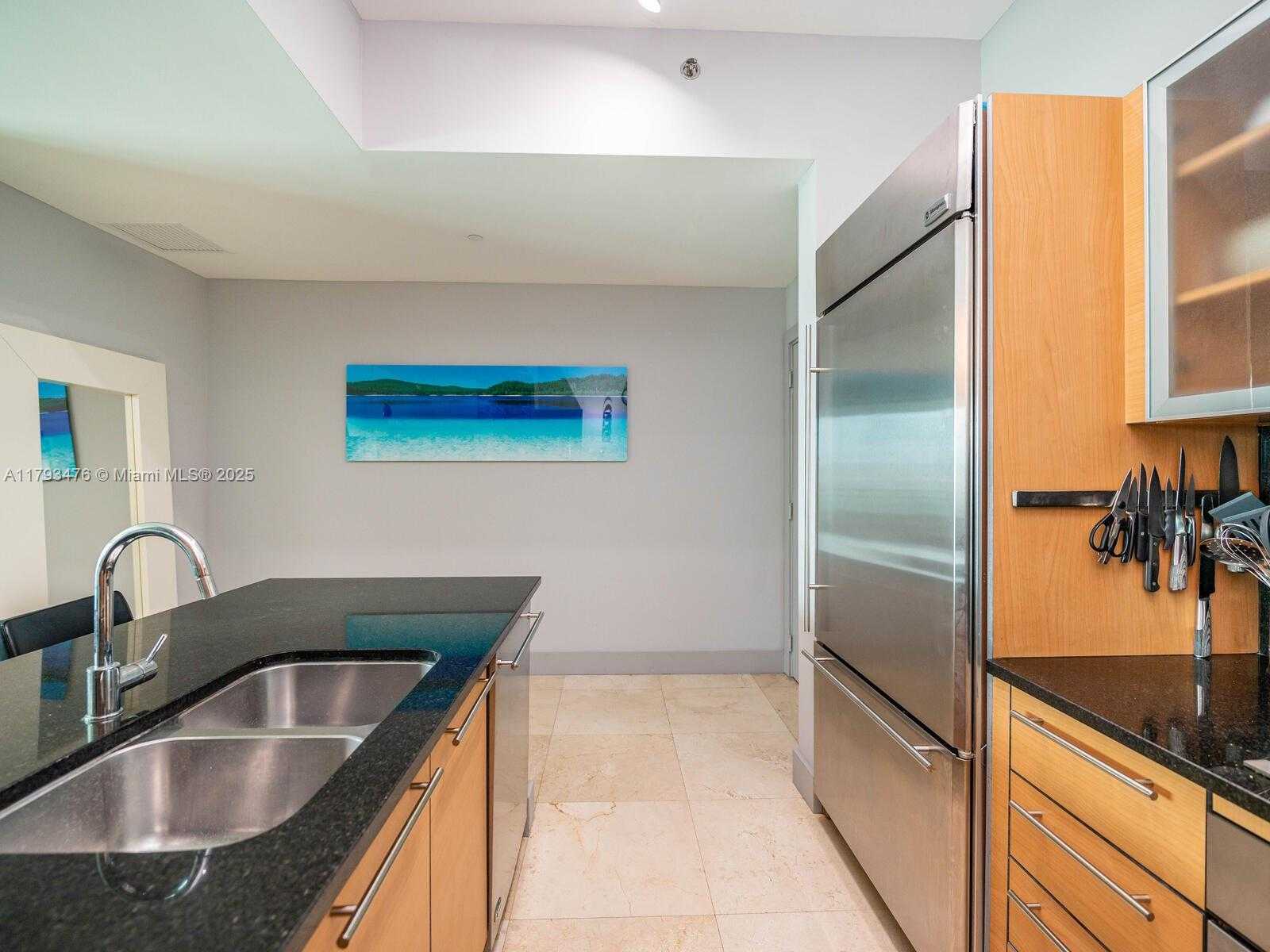 Small Image of 950 BRICKELL BAY DR #4104, Miami Number 9