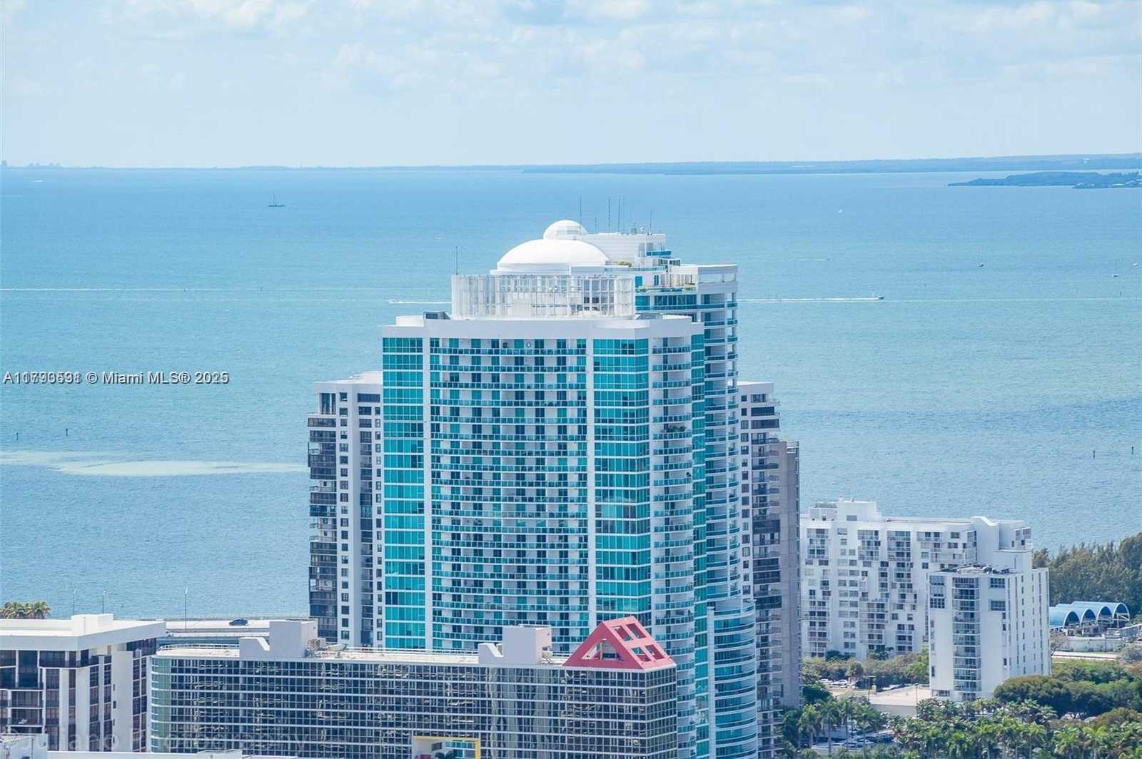 Small Image of 60 SOUTH WEST 13TH ST #4205, Miami Number 21