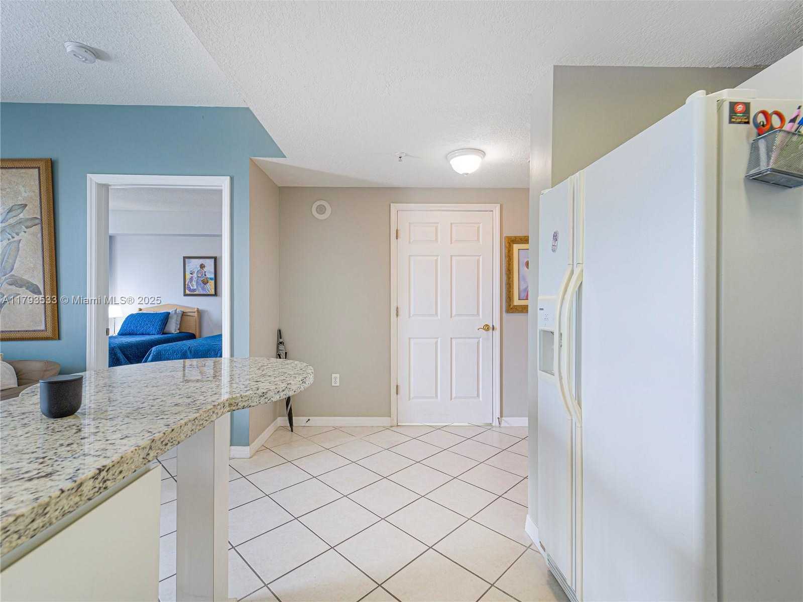 Small Image of 3500 Coral Wy, Miami, FL 33145, USA Number 12