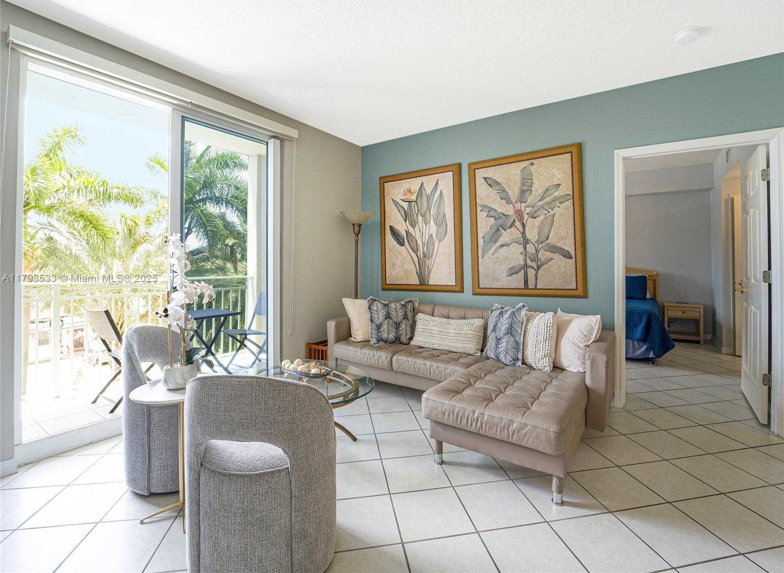 Small Image of 3500 Coral Wy, Miami, FL 33145, USA Number 14