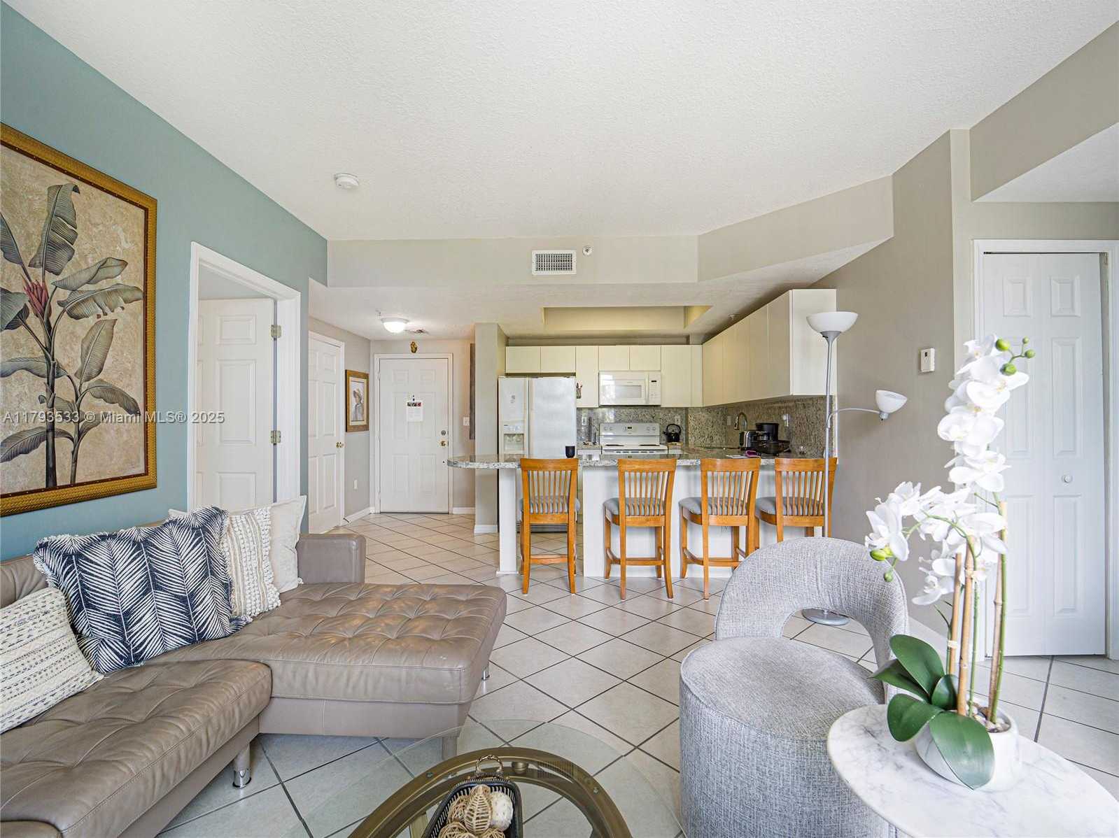 Small Image of 3500 Coral Wy, Miami, FL 33145, USA Number 20