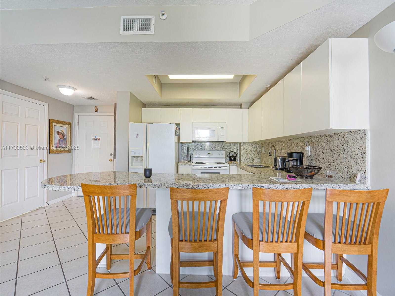 Small Image of 3500 Coral Wy, Miami, FL 33145, USA Number 21