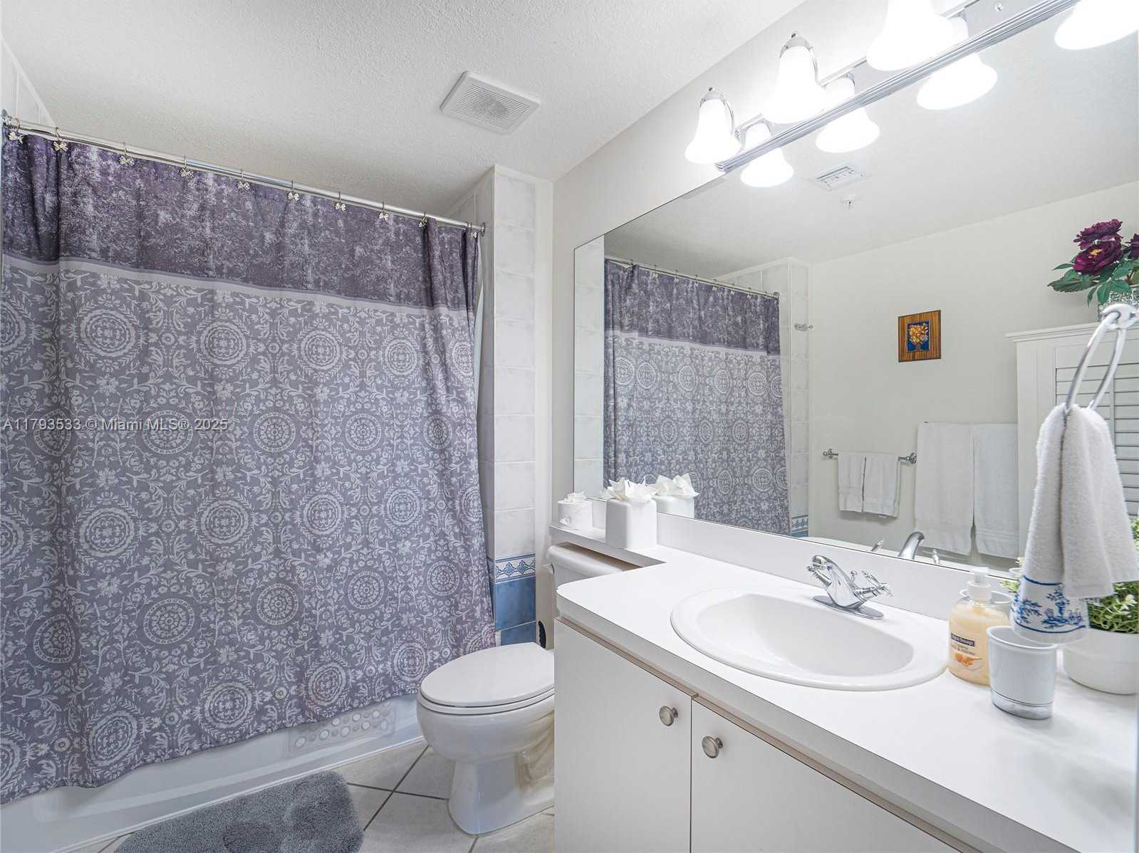 Small Image of 3500 Coral Wy, Miami, FL 33145, USA Number 28