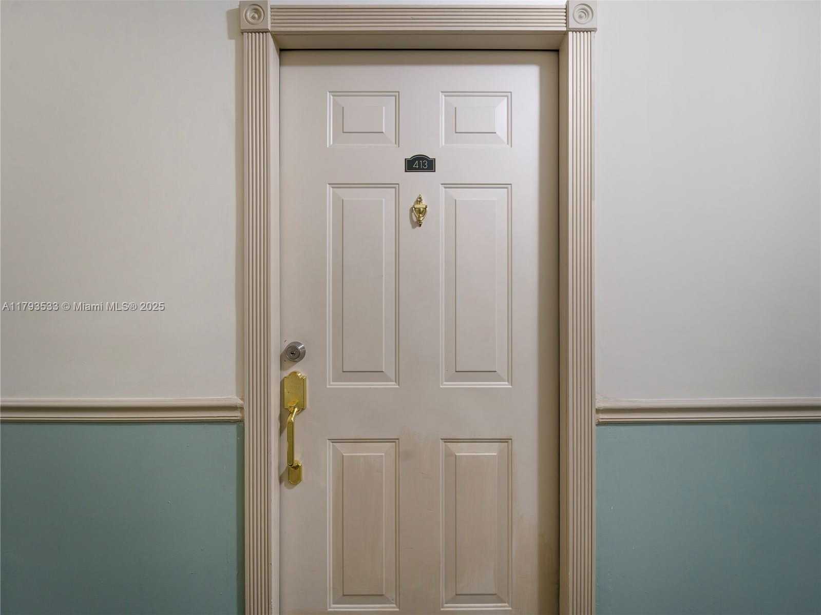 Small Image of 3500 Coral Wy, Miami, FL 33145, USA Number 4