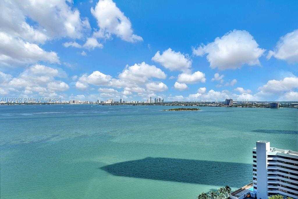 Small Image of 650 NORTH EAST 32ND ST #1004, Miami Number 53