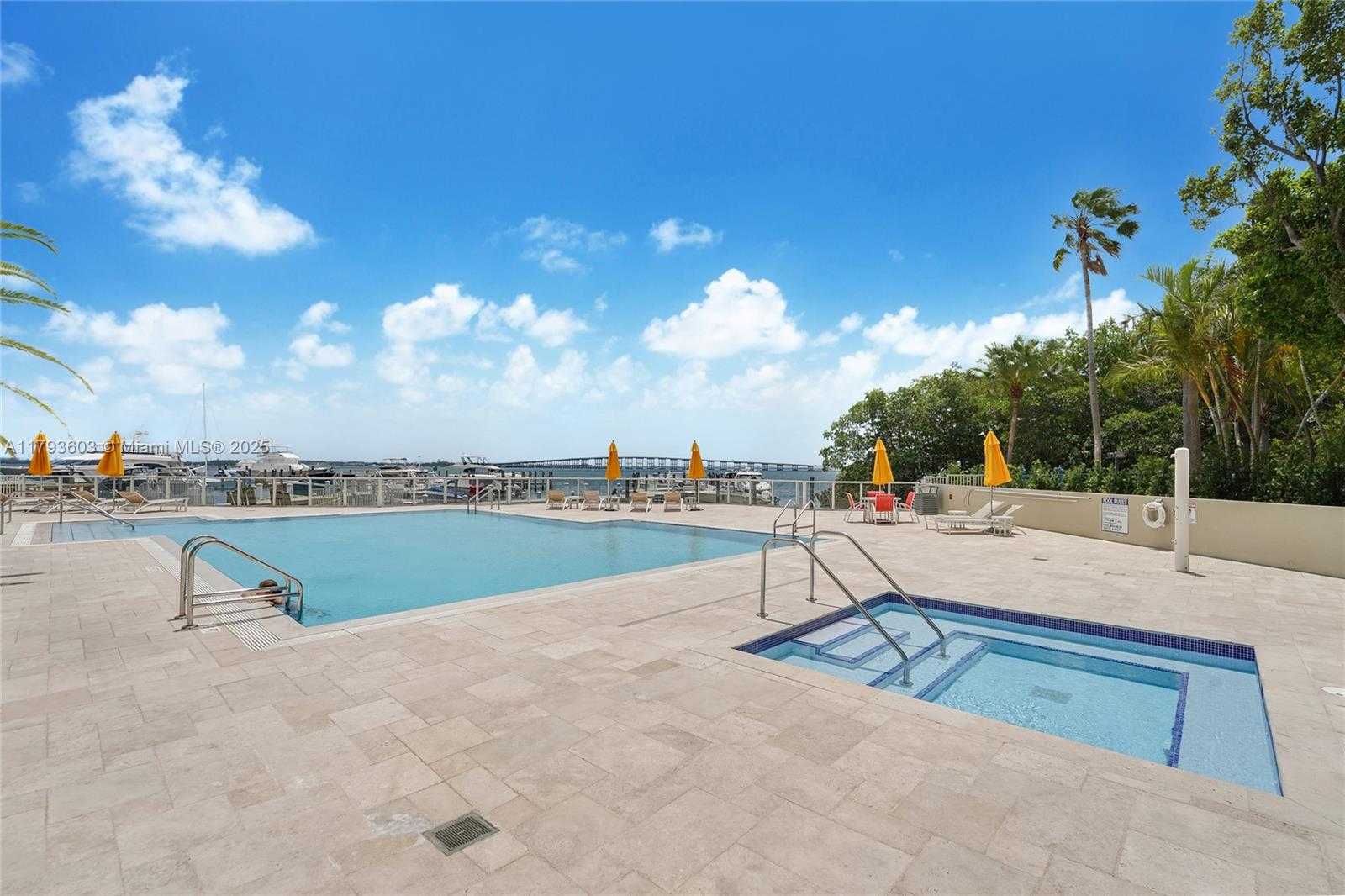 Small Image of 1581 BRICKELL AVE #PH102, Miami Number 19