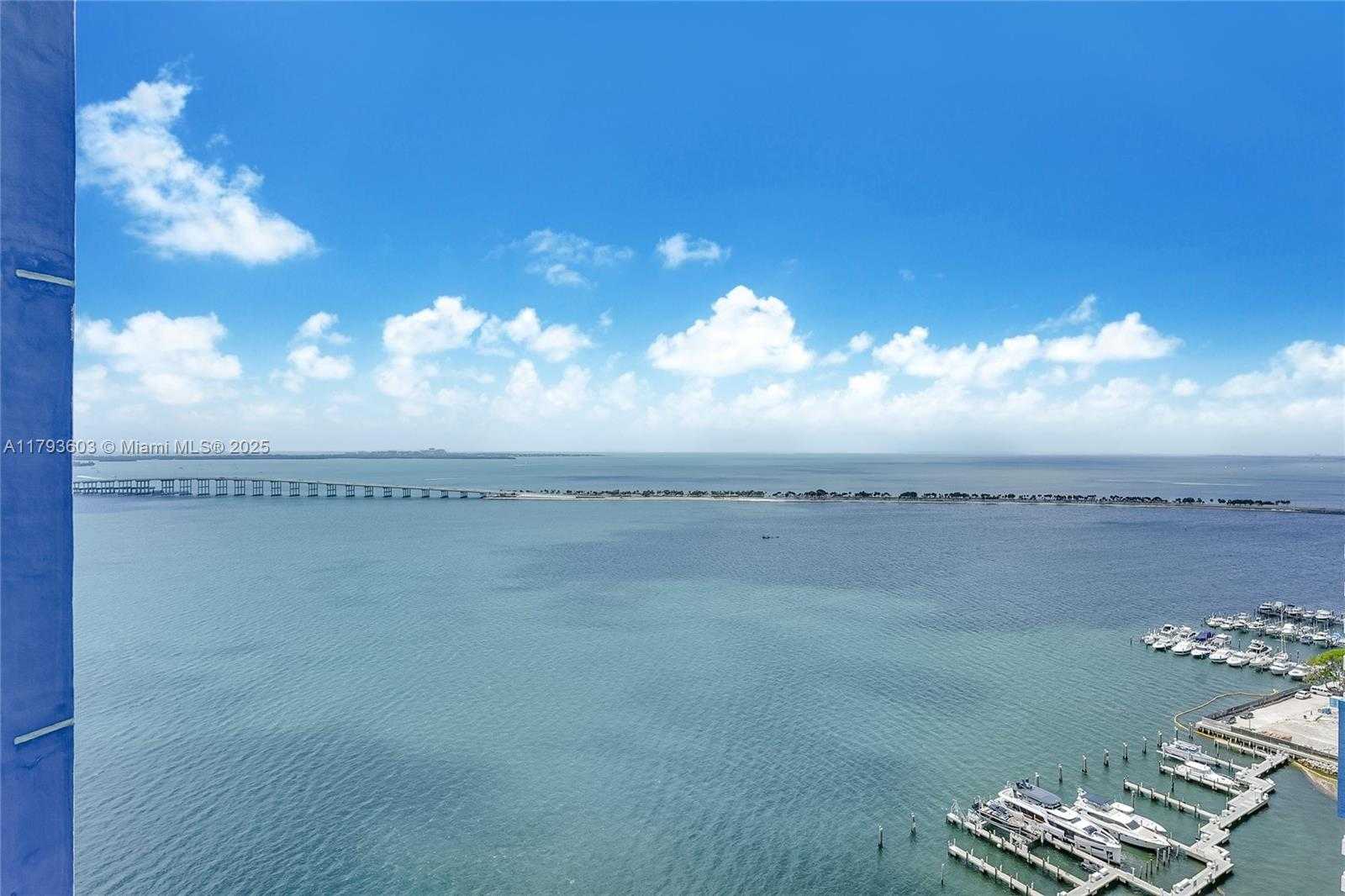 Small Image of 1581 BRICKELL AVE #PH102, Miami Number 9