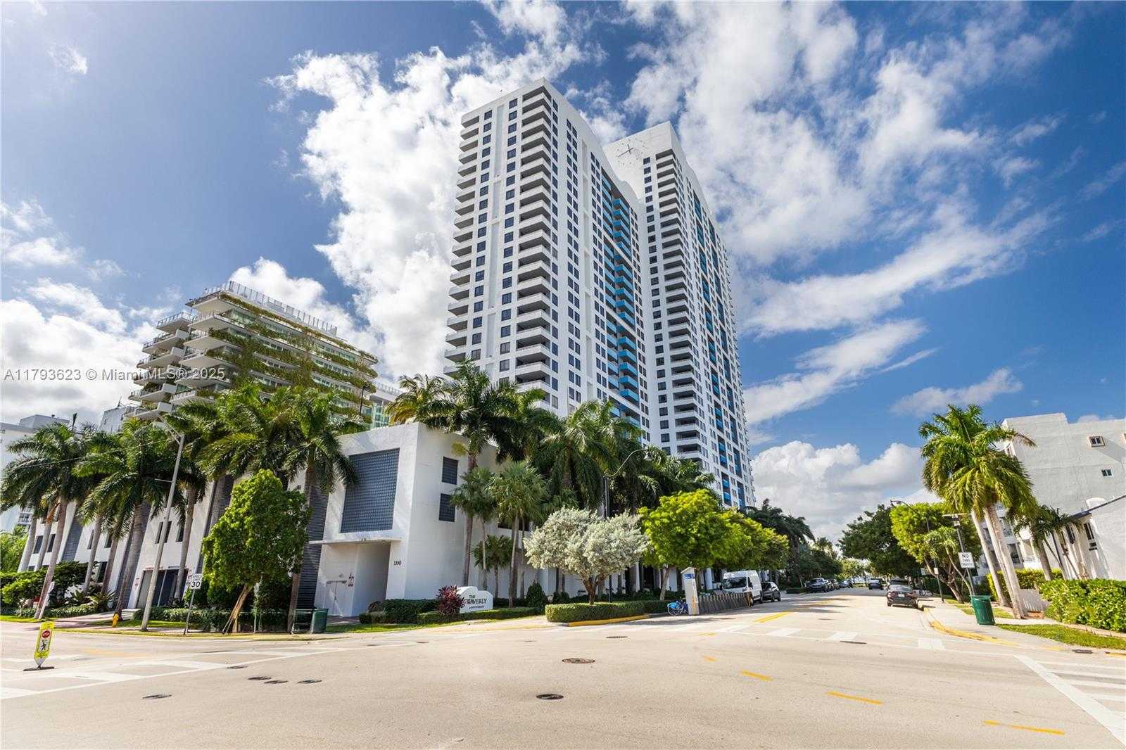 Small Image of 1330 WEST AVE #1013, Miami Beach Number 34