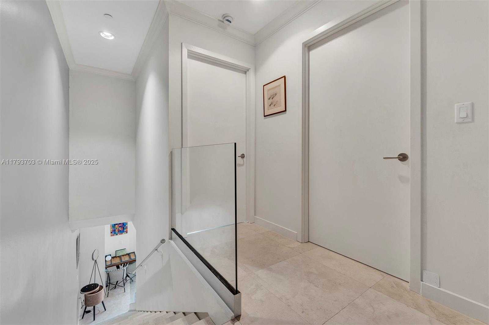 Small Image of 6101 AQUA AVE #103, Miami Beach Number 26