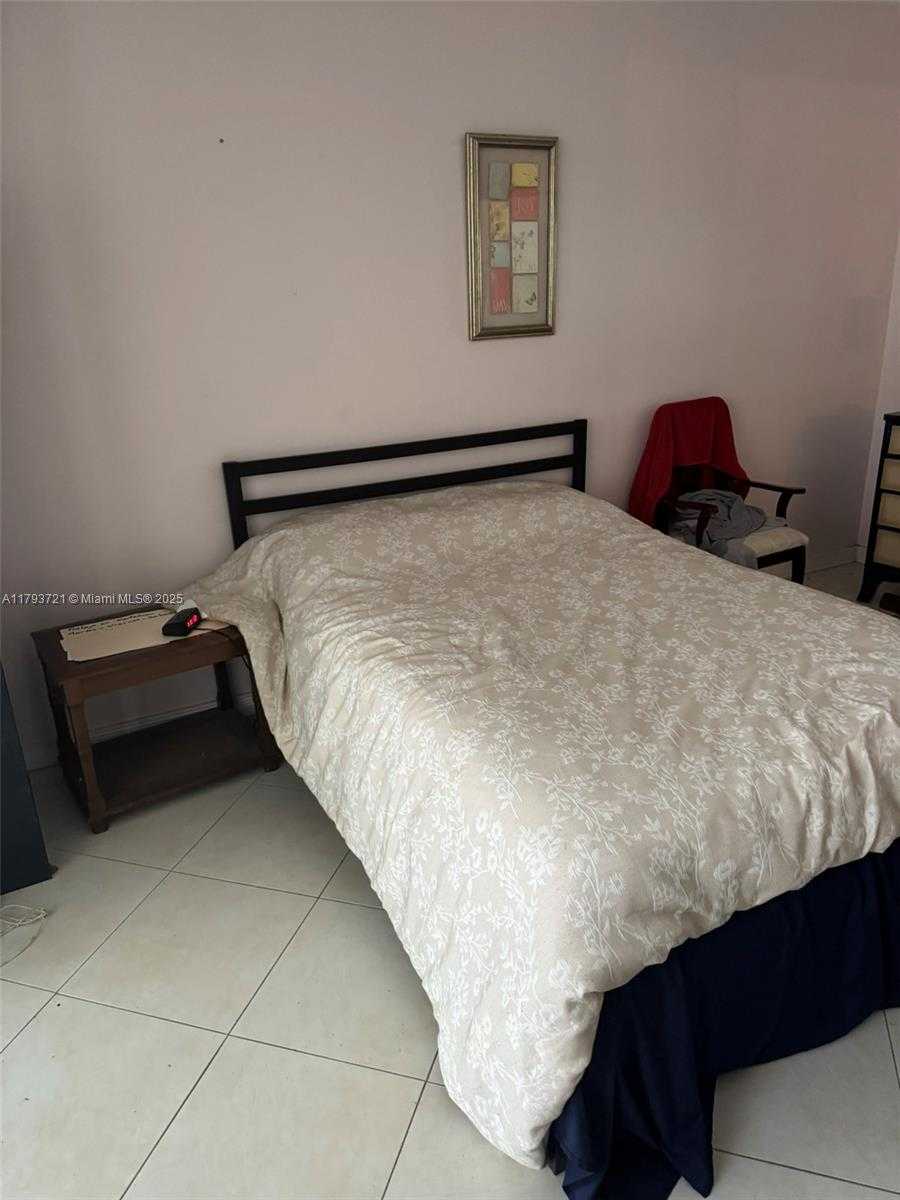 Small Image of 18555 NORTH EAST 14TH AVE #602, Miami Number 13