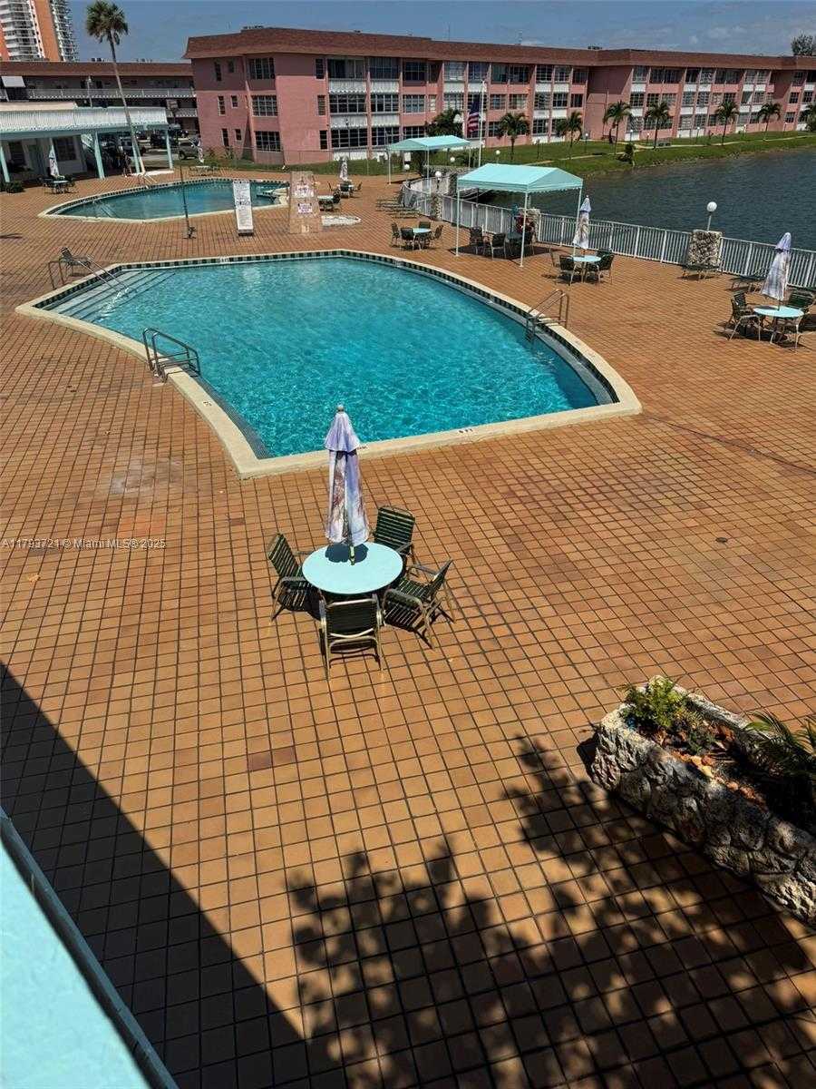 Small Image of 18555 NORTH EAST 14TH AVE #602, Miami Number 19