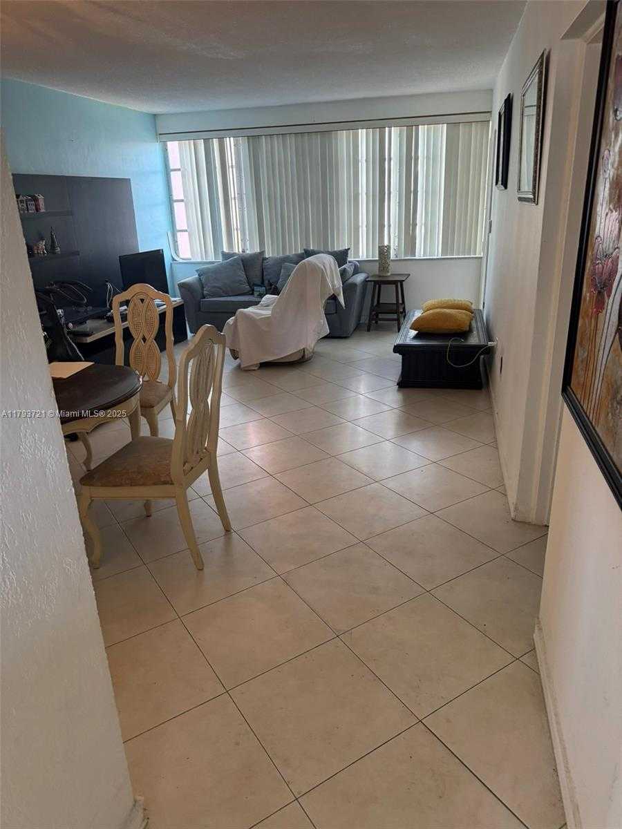 Small Image of 18555 NORTH EAST 14TH AVE #602, Miami Number 2