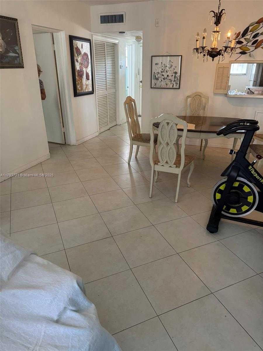 Small Image of 18555 NORTH EAST 14TH AVE #602, Miami Number 5