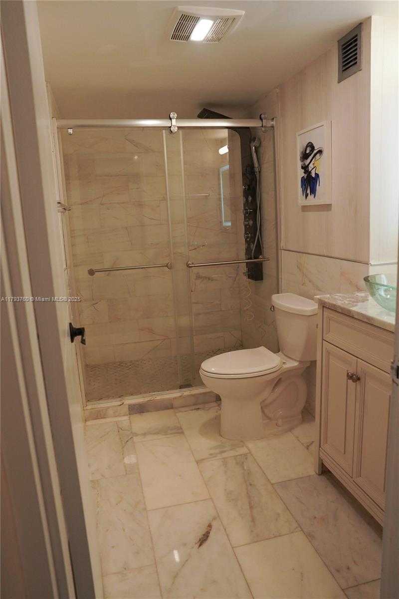 Small Image of 500 THREE ISLANDS BLVD #106, Hallandale Beach Number 14