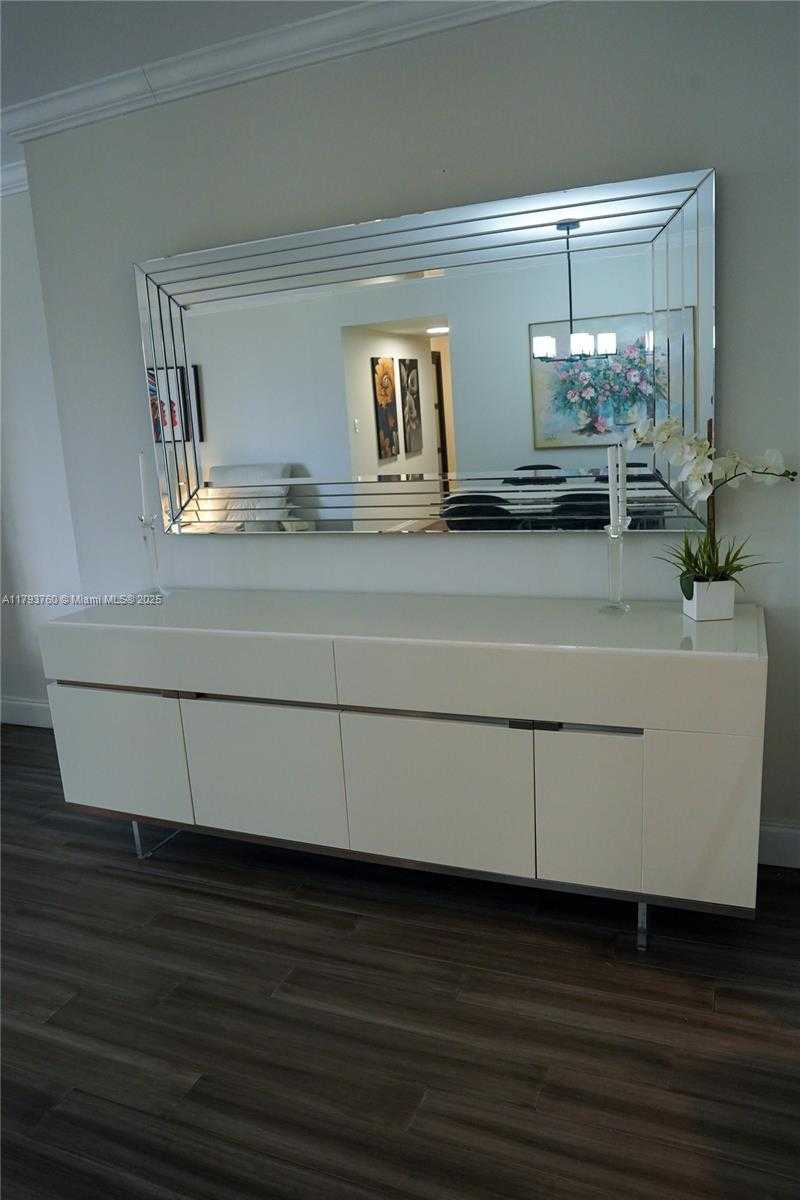 Small Image of 500 THREE ISLANDS BLVD #106, Hallandale Beach Number 18