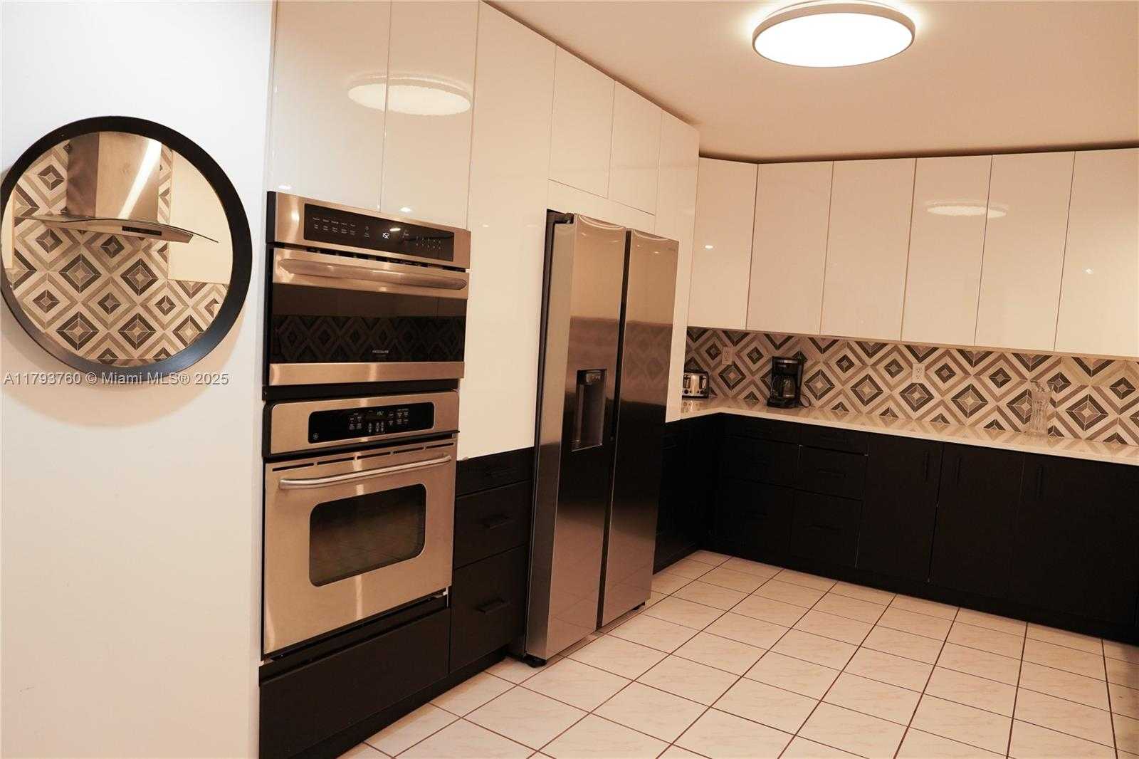 Small Image of 500 THREE ISLANDS BLVD #106, Hallandale Beach Number 2