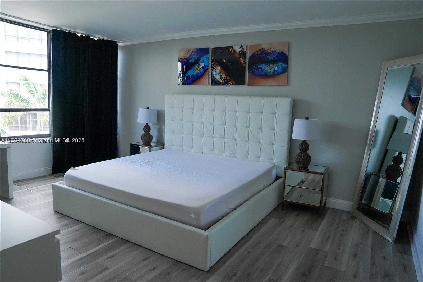 Small Image of 500 THREE ISLANDS BLVD #106, Hallandale Beach Number 32