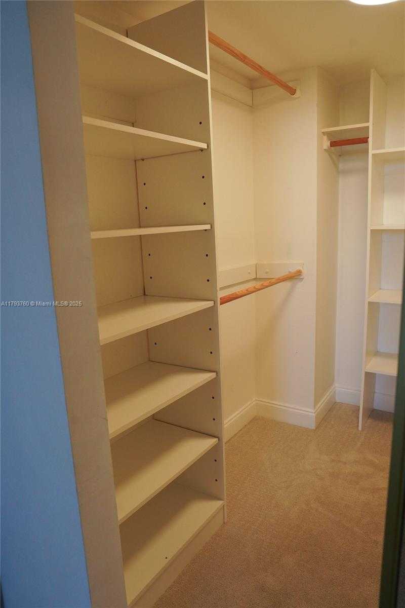 Small Image of 500 THREE ISLANDS BLVD #106, Hallandale Beach Number 5