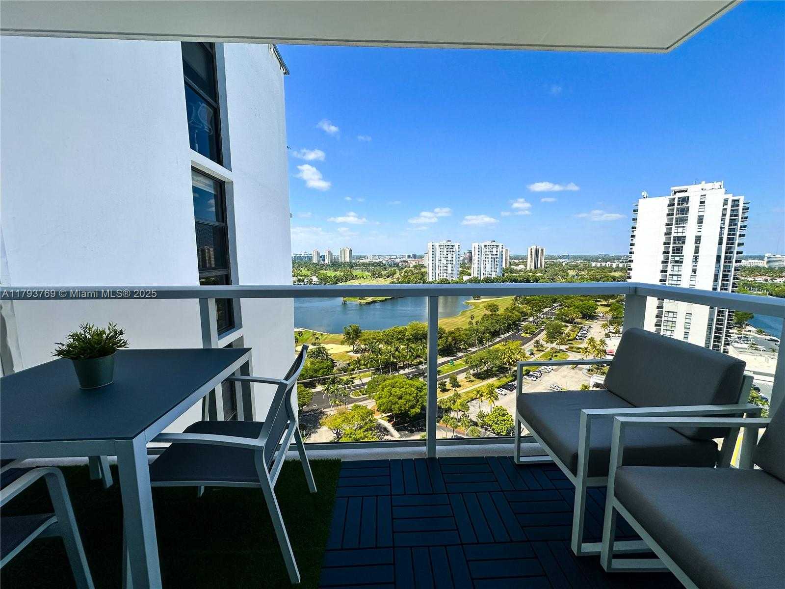 Small Image of 3731 NORTH COUNTRY CLUB DR #2228, Aventura Number 17