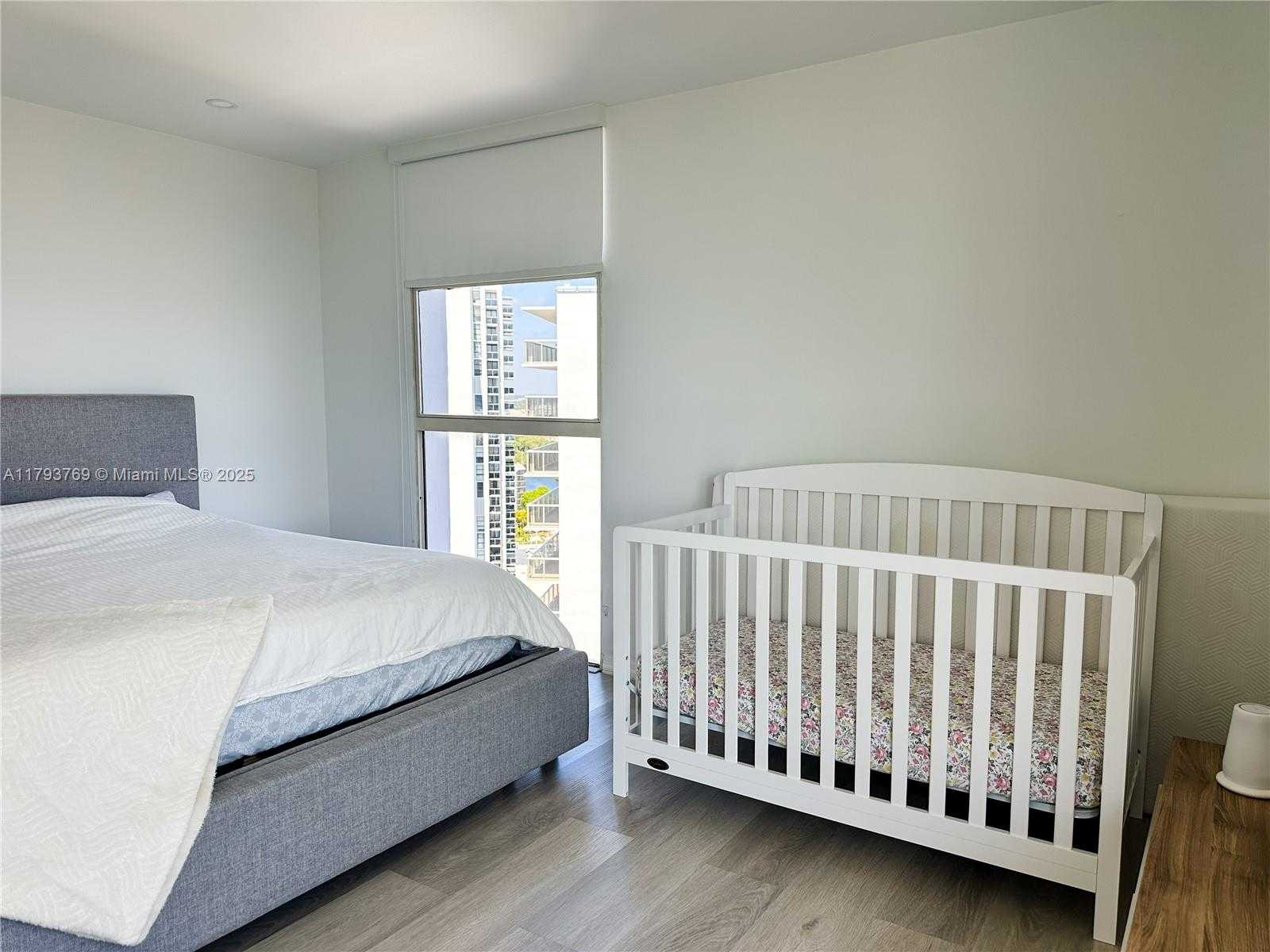 Small Image of 3731 NORTH COUNTRY CLUB DR #2228, Aventura Number 22