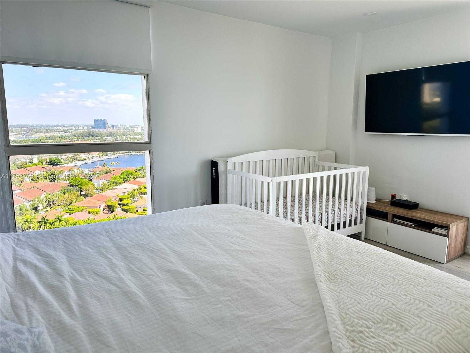 Small Image of 3731 NORTH COUNTRY CLUB DR #2228, Aventura Number 23