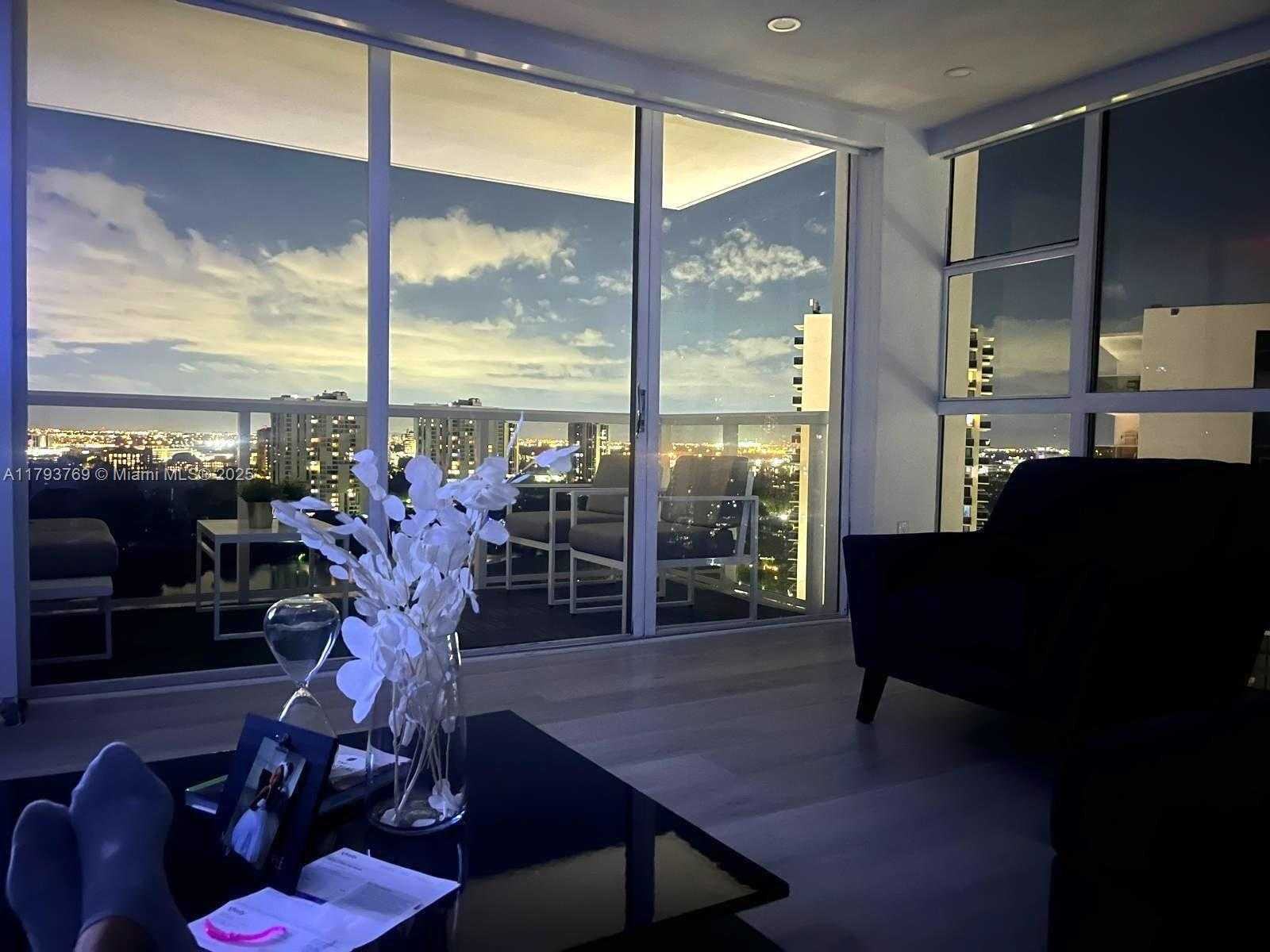 Small Image of 3731 NORTH COUNTRY CLUB DR #2228, Aventura Number 38
