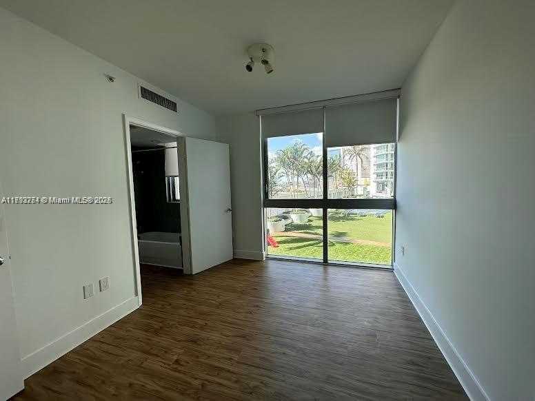 Small Image of 92 SOUTH WEST 3RD ST #1105, Miami Number 20
