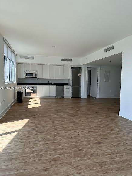 Small Image of 92 SOUTH WEST 3RD ST #1105, Miami Number 9