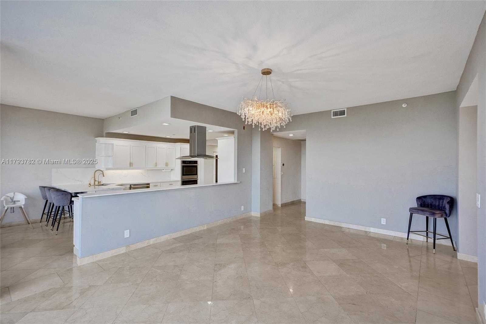 Small Image of 20355 NORTH EAST 34TH CT #2725, Aventura Number 12