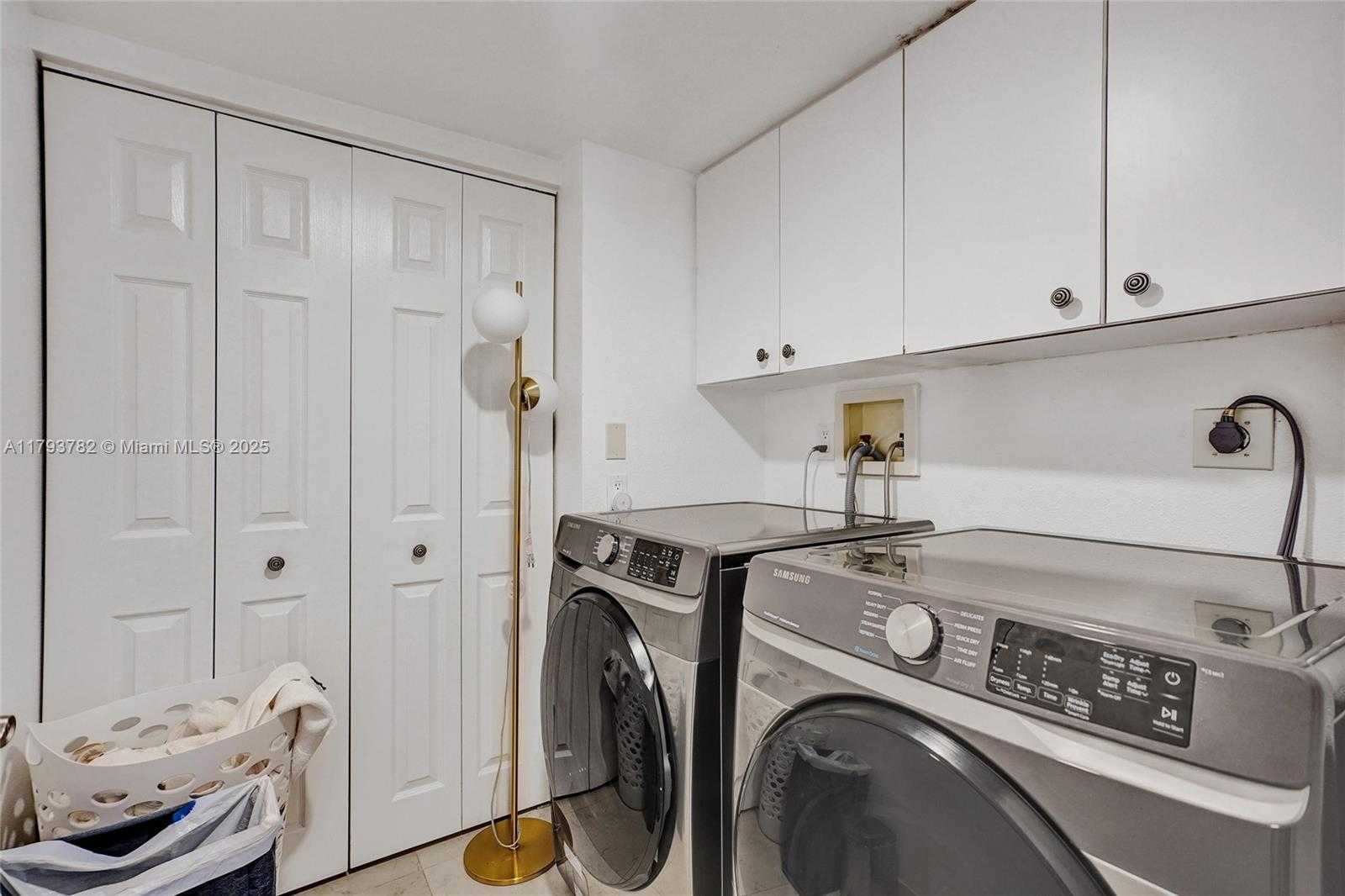 Small Image of 20355 NORTH EAST 34TH CT #2725, Aventura Number 25