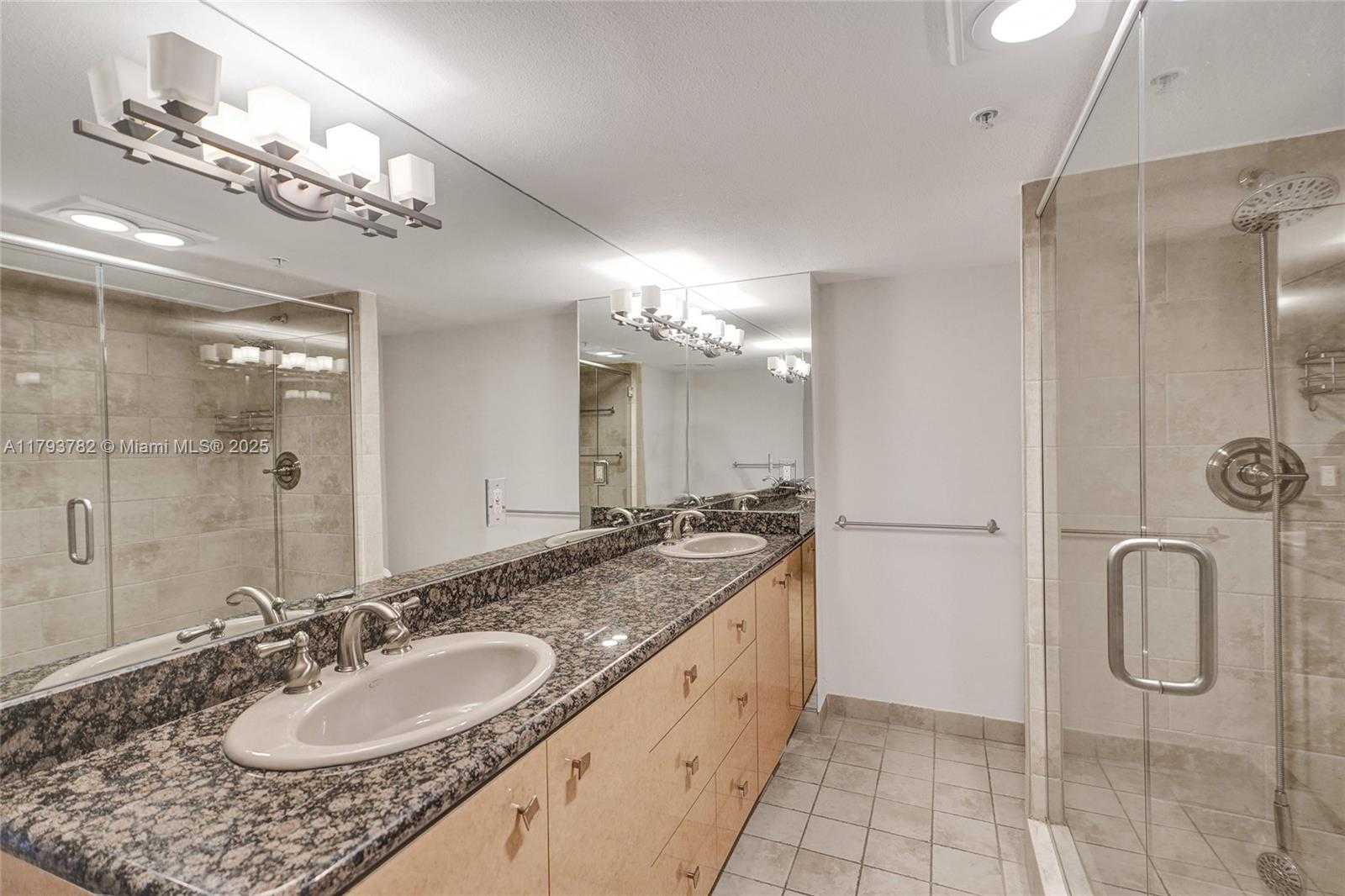 Small Image of 20355 NORTH EAST 34TH CT #2725, Aventura Number 32