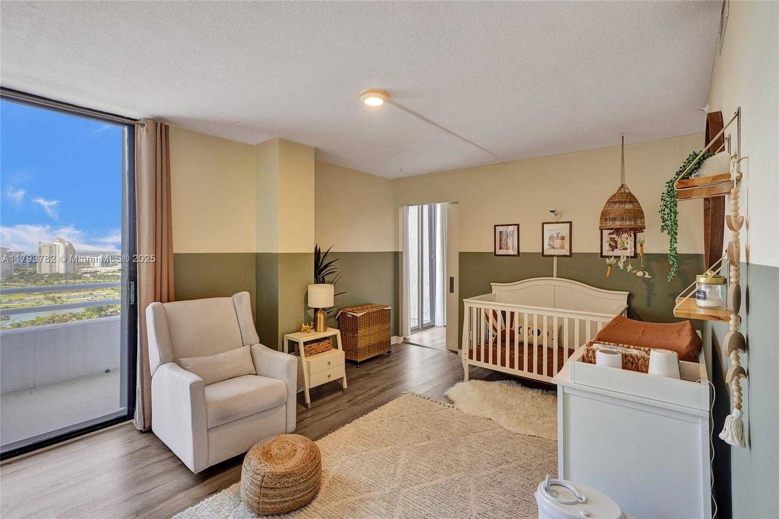 Small Image of 20355 NORTH EAST 34TH CT #2725, Aventura Number 34