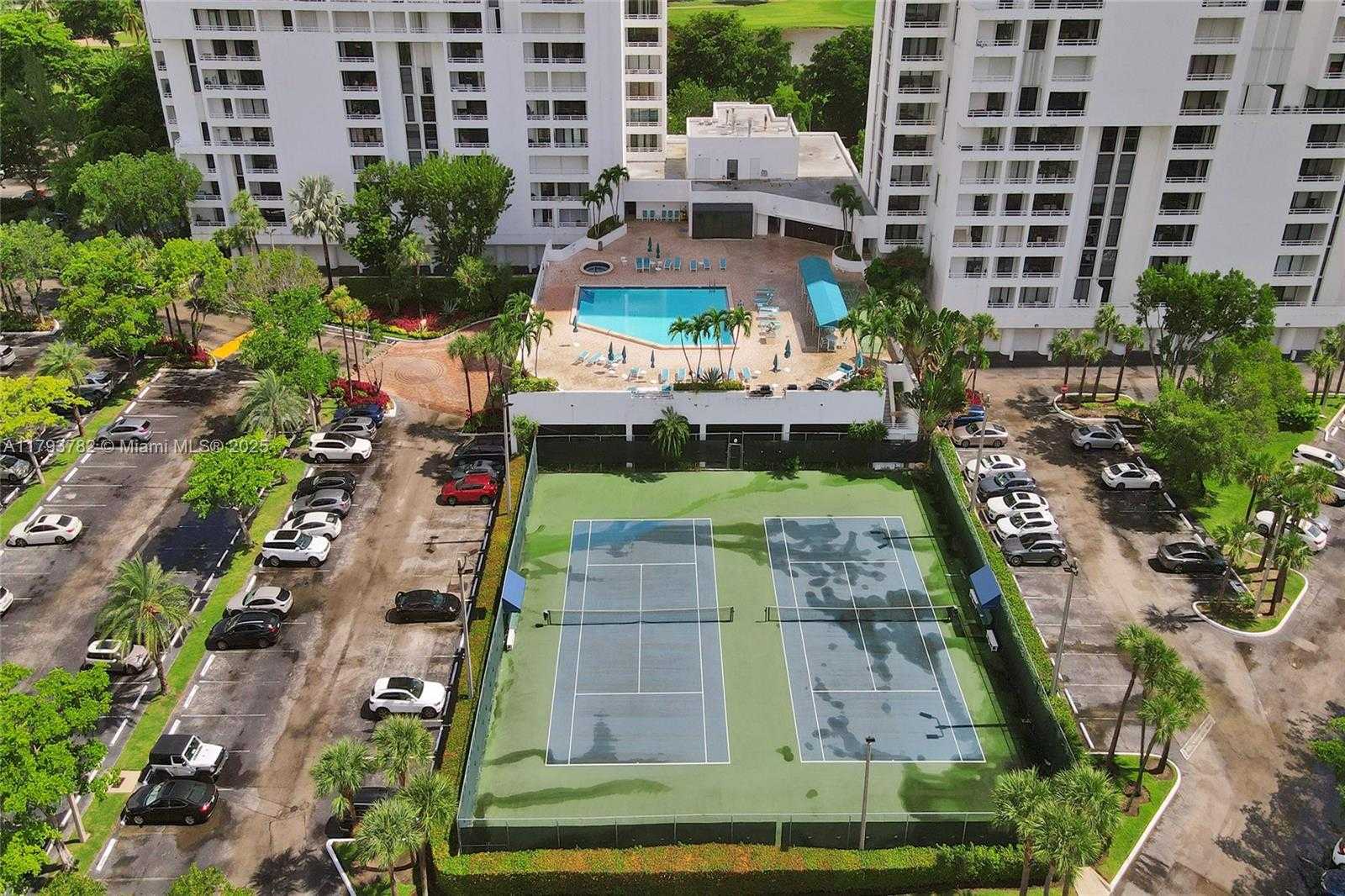 Small Image of 20355 NORTH EAST 34TH CT #2725, Aventura Number 50