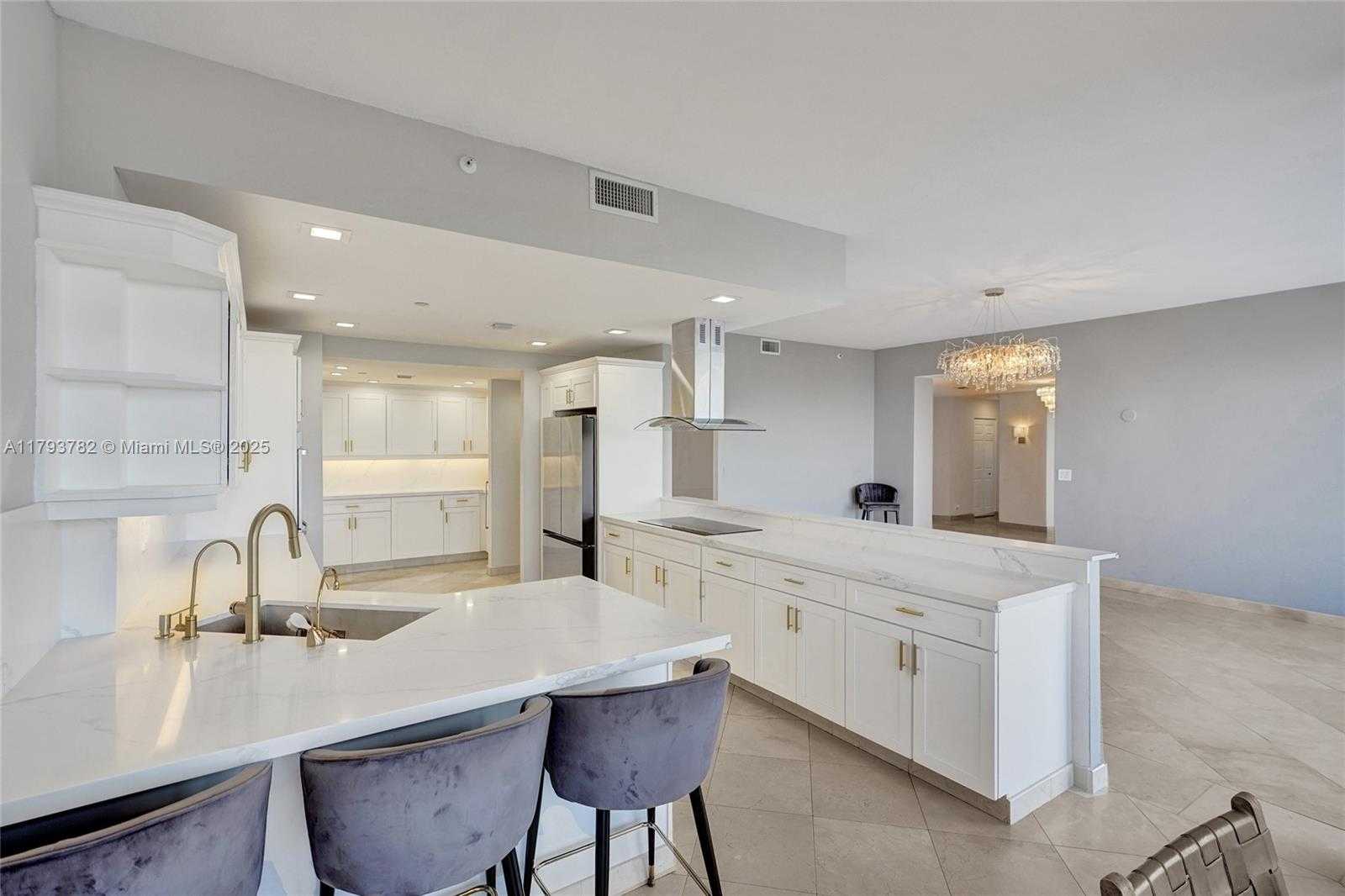 Small Image of 20355 NORTH EAST 34TH CT #2725, Aventura Number 7