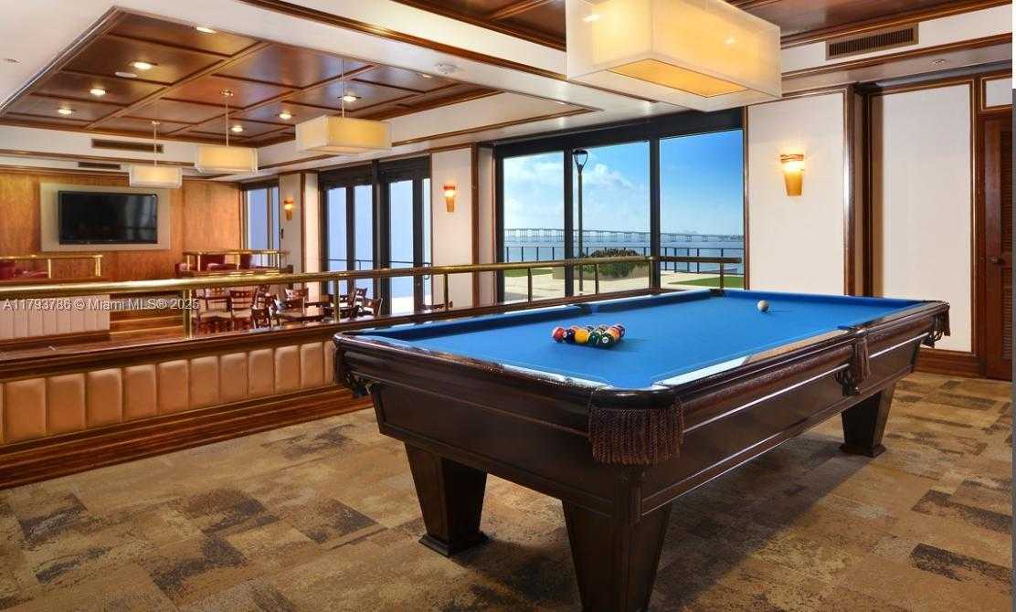 Small Image of 1581 BRICKELL AVE #1807, Miami Number 19