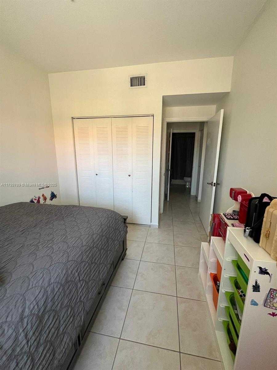 Small Image of 7270 NORTH WEST 114TH AVE #203-9, Doral Number 12