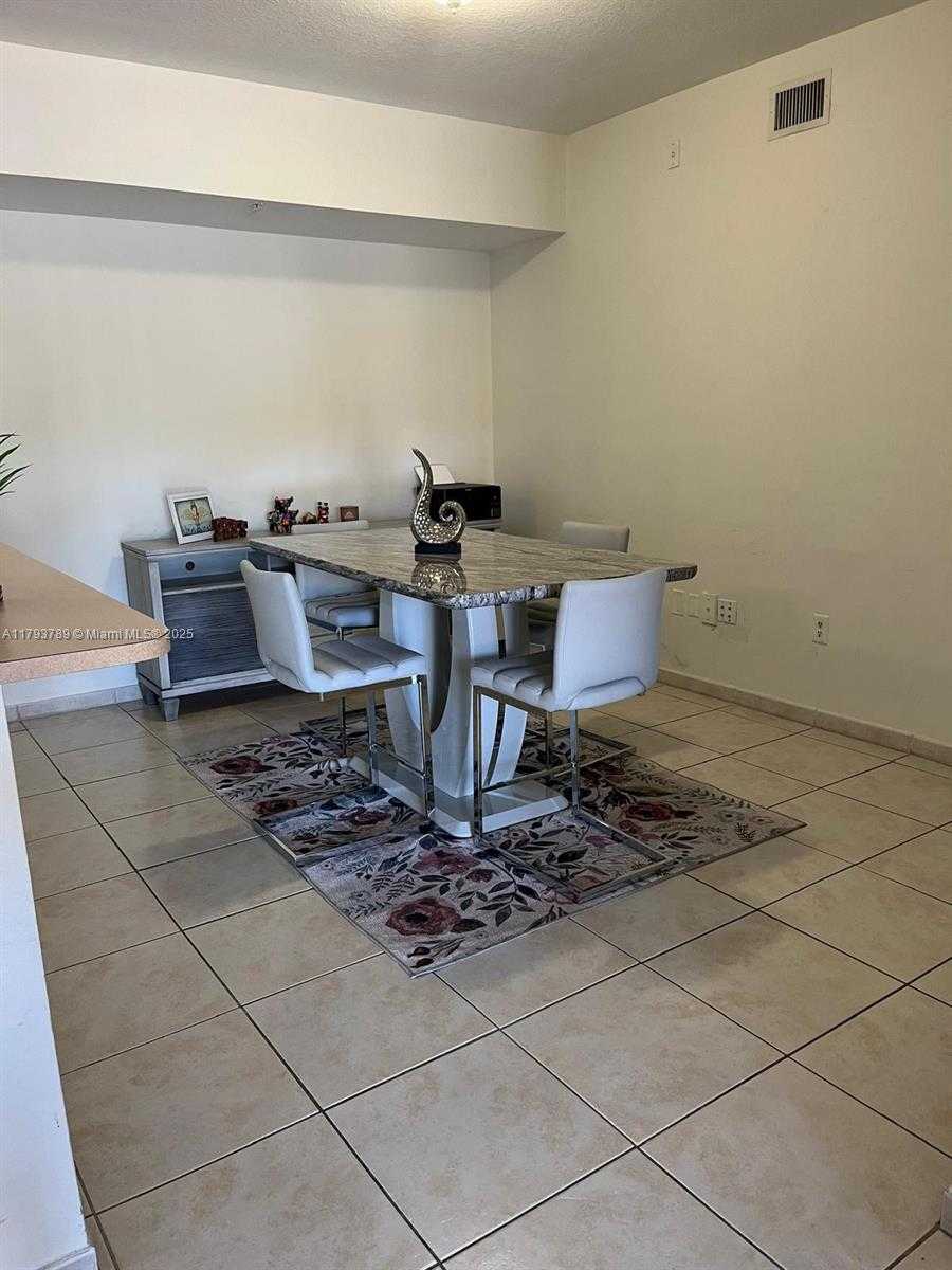 Small Image of 7270 NORTH WEST 114TH AVE #203-9, Doral Number 2