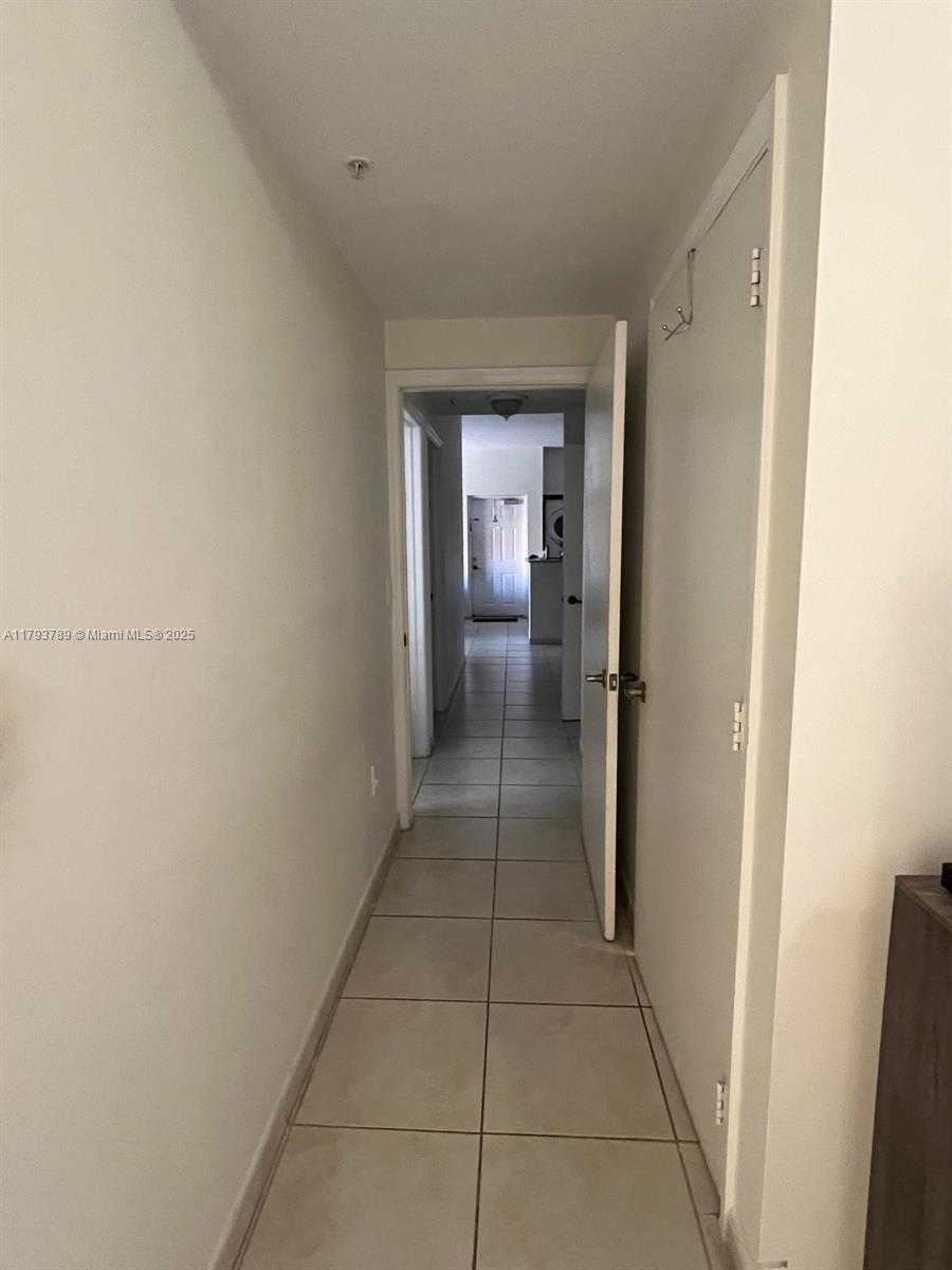 Small Image of 7270 NORTH WEST 114TH AVE #203-9, Doral Number 23