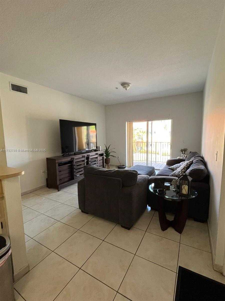 Small Image of 7270 NORTH WEST 114TH AVE #203-9, Doral Number 6