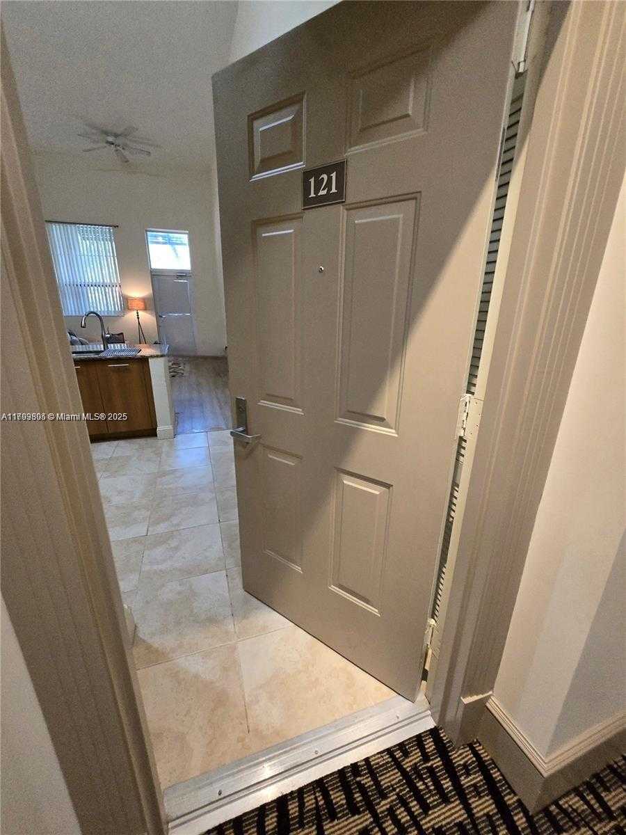 Small Image of 510 NORTH WEST 84TH AVE #121, Plantation Number 23