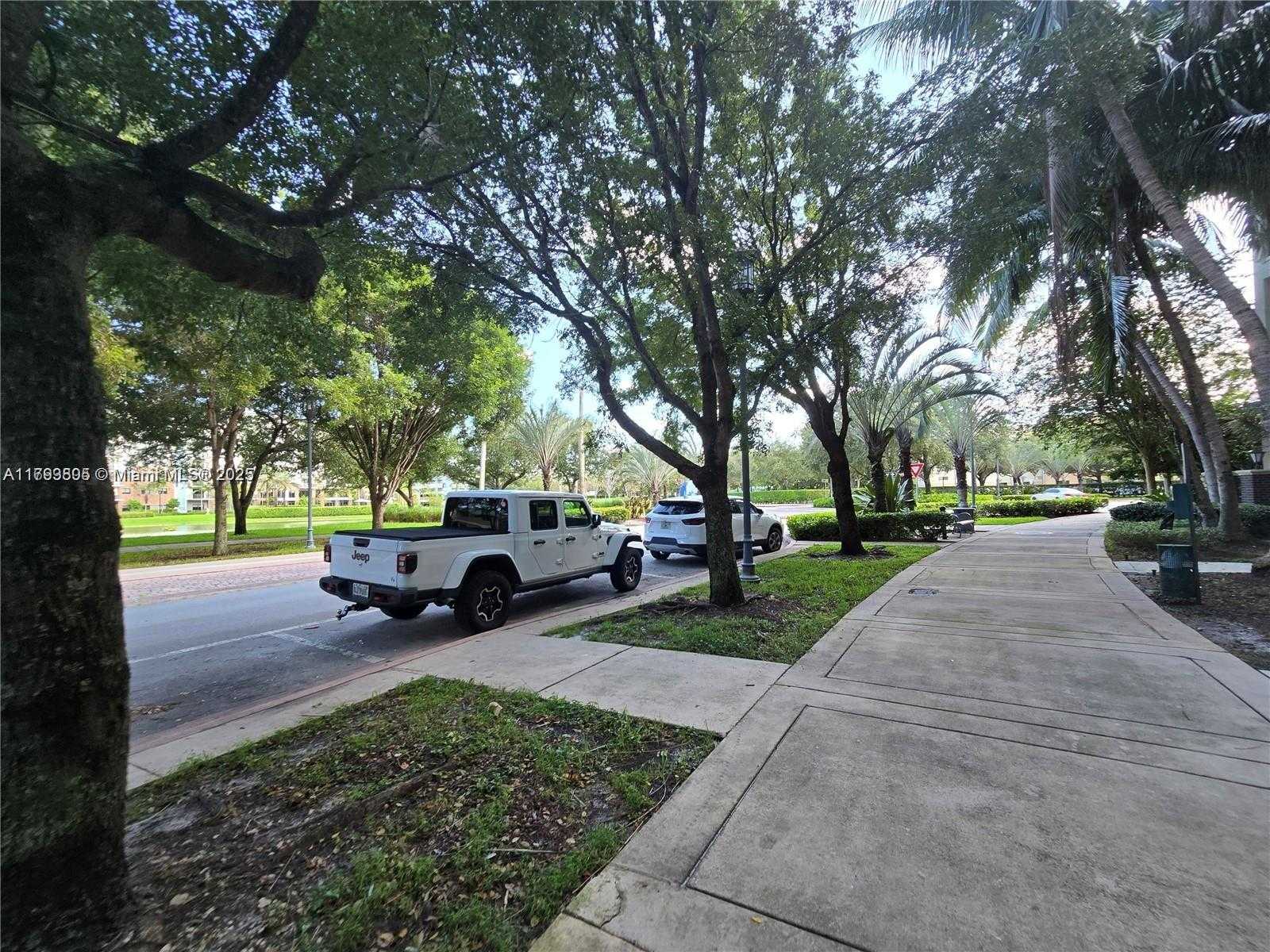 Small Image of 510 NORTH WEST 84TH AVE #121, Plantation Number 30