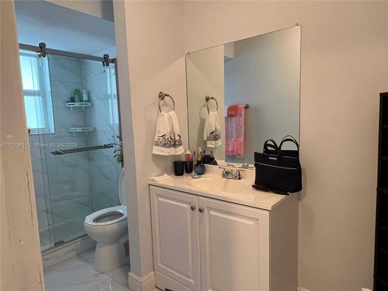 Small Image of 17255 SOUTH WEST 95TH AVE #247, Palmetto Bay Number 6