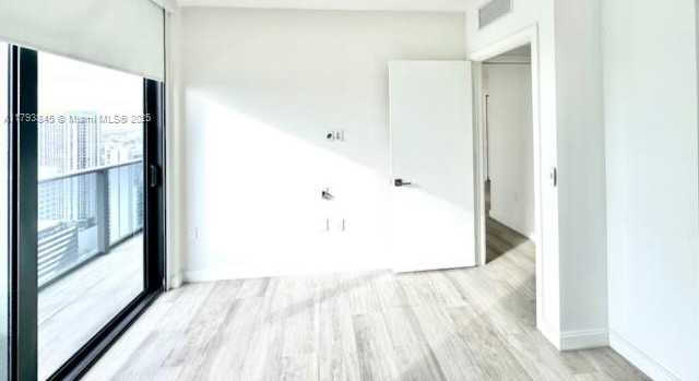 Small Image of 55 SOUTH WEST 9TH ST #4008, Miami Number 10