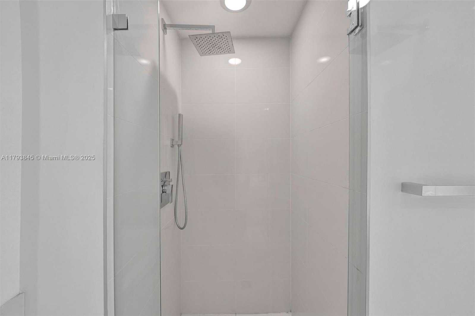 Small Image of 55 SOUTH WEST 9TH ST #4008, Miami Number 15