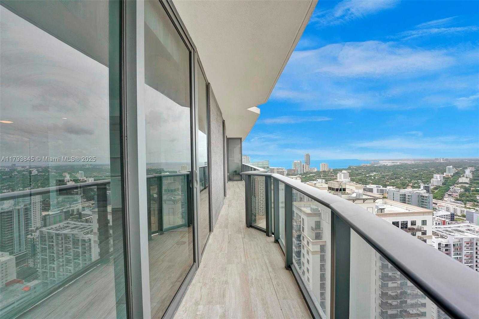 Small Image of 55 SOUTH WEST 9TH ST #4008, Miami Number 20