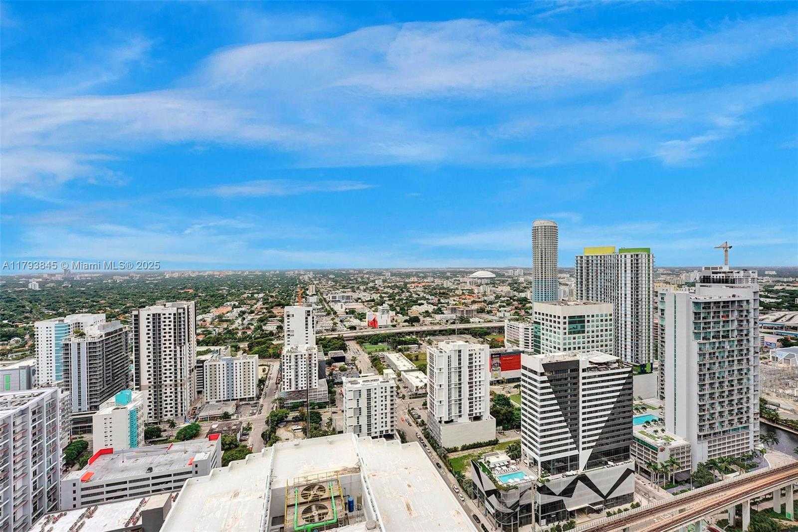 Small Image of 55 SOUTH WEST 9TH ST #4008, Miami Number 23
