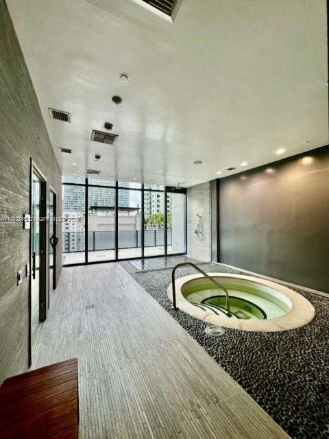Small Image of 55 SOUTH WEST 9TH ST #4008, Miami Number 34