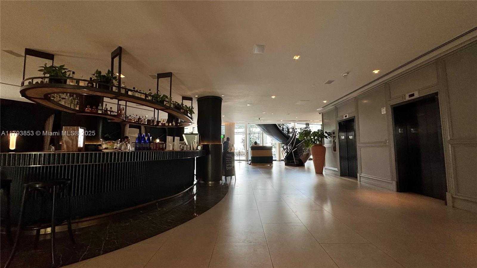 Small Image of 1100 WEST AVE #812, Miami Beach Number 22