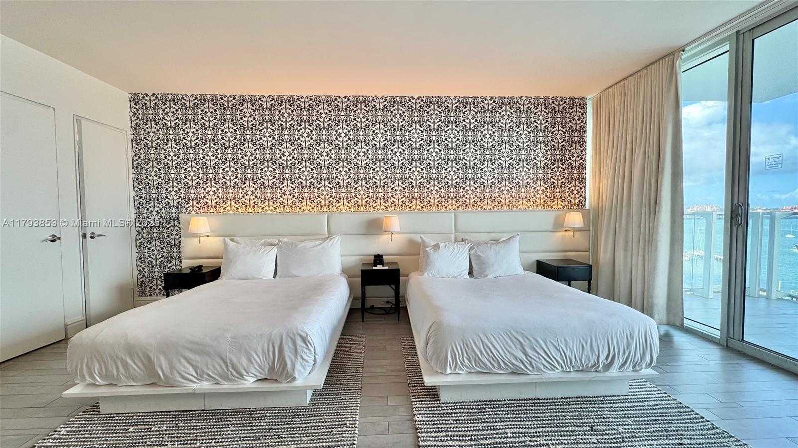 Small Image of 1100 WEST AVE #812, Miami Beach Number 4