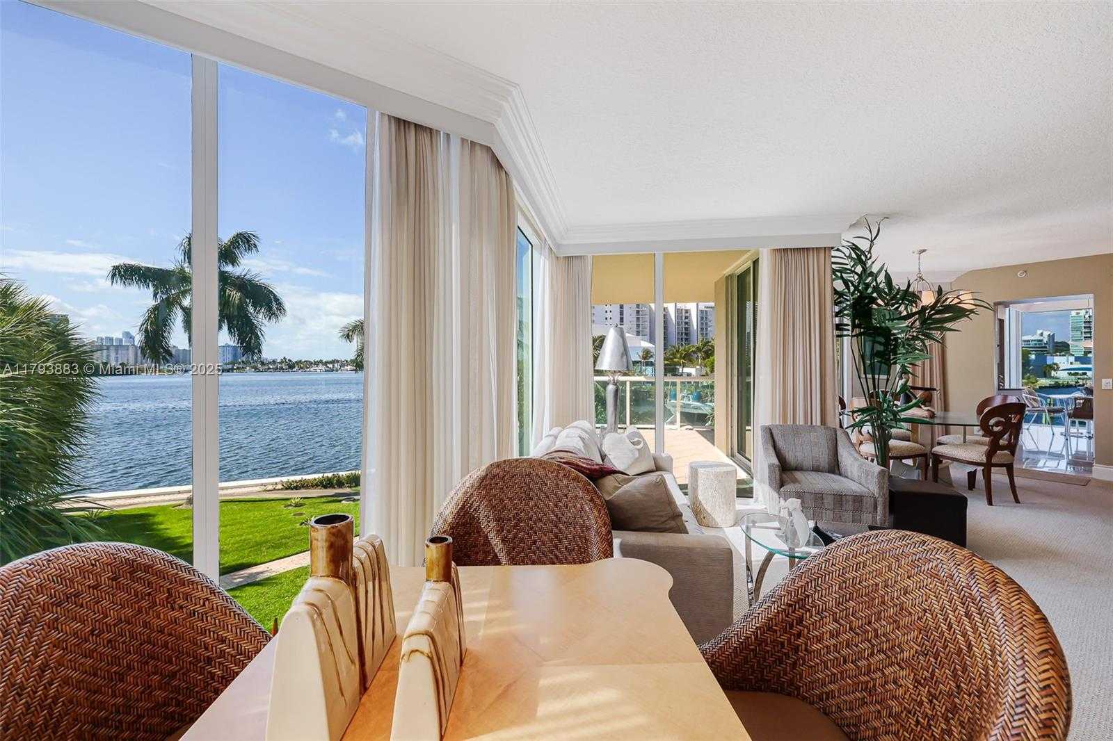 Small Image of 3370 HIDDEN BAY DR #313, Aventura Number 10